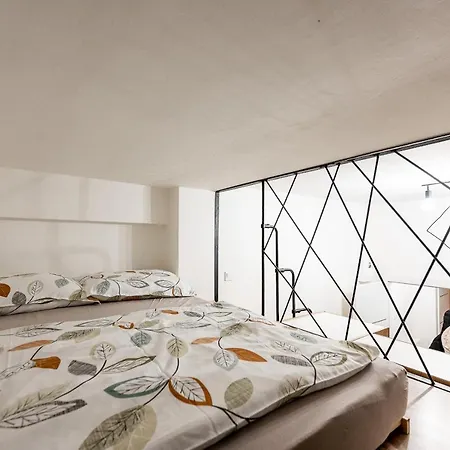 Apartment Mojmirova Center